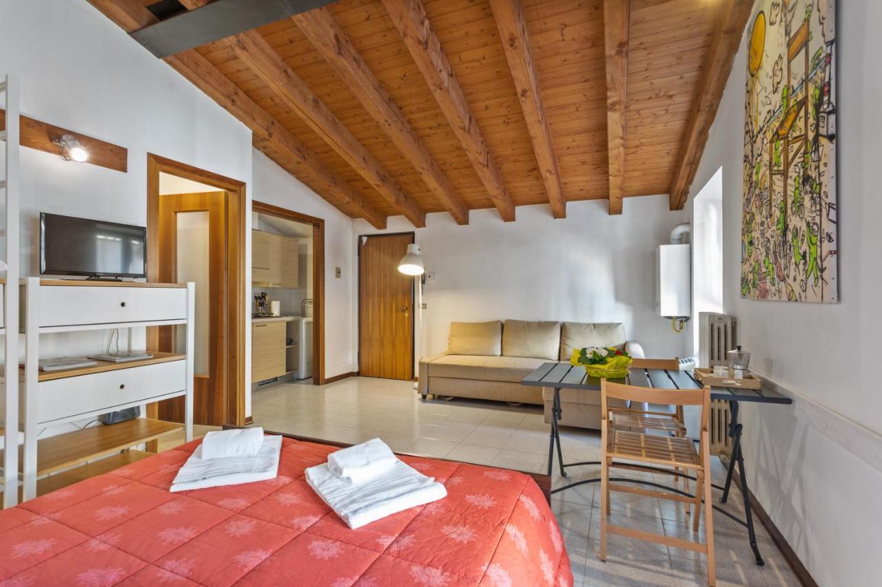Appartamento Carega - Affitti Brevi Italia Verona Exterior foto